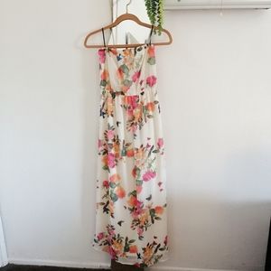 SOLD! 🚩Strapless Floral Dress